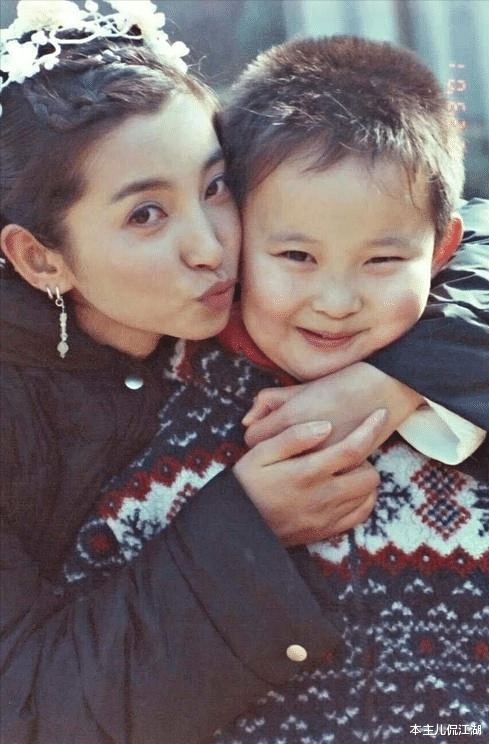 董子健|“京圈太子”董子健的瓜，太狠了