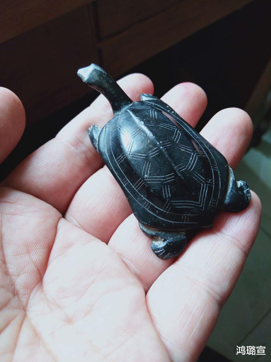 |煤玉黑不溜秋的到底价值何在？别小看！价值优秀到吓你一跳！