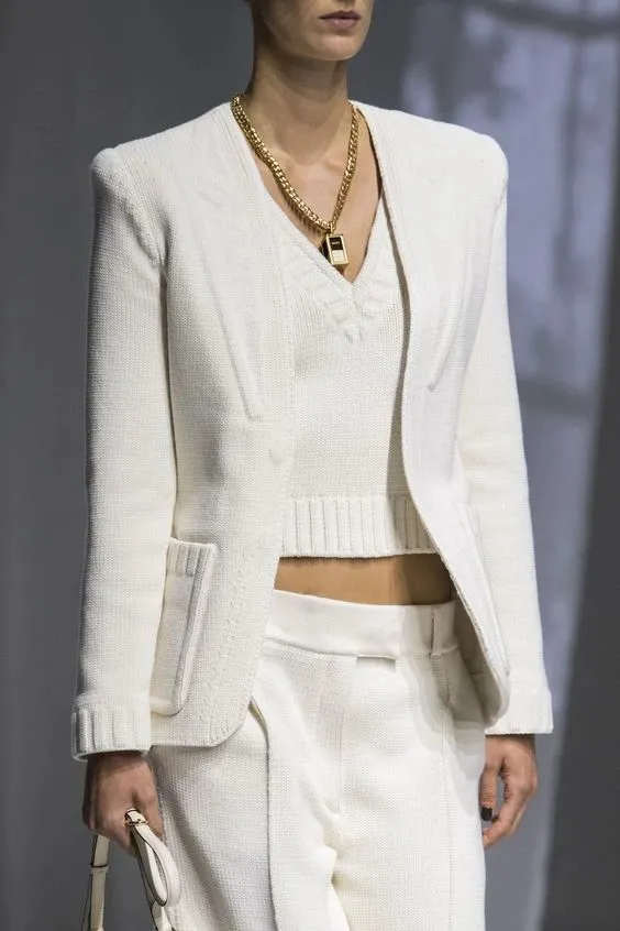 晓说时尚儿|今年秋冬的毛衣，要怎么选？