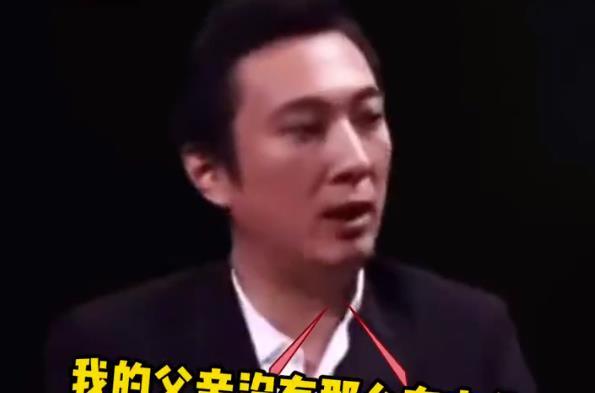 王思聪|团购丢人吗？王思聪直言自己从来没团购过，翘二郎腿说这话暴三观