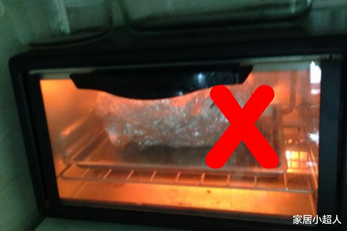 家居小超人 使用微波炉时，一定不要放这8种东西，最后一种很多人都不知道
