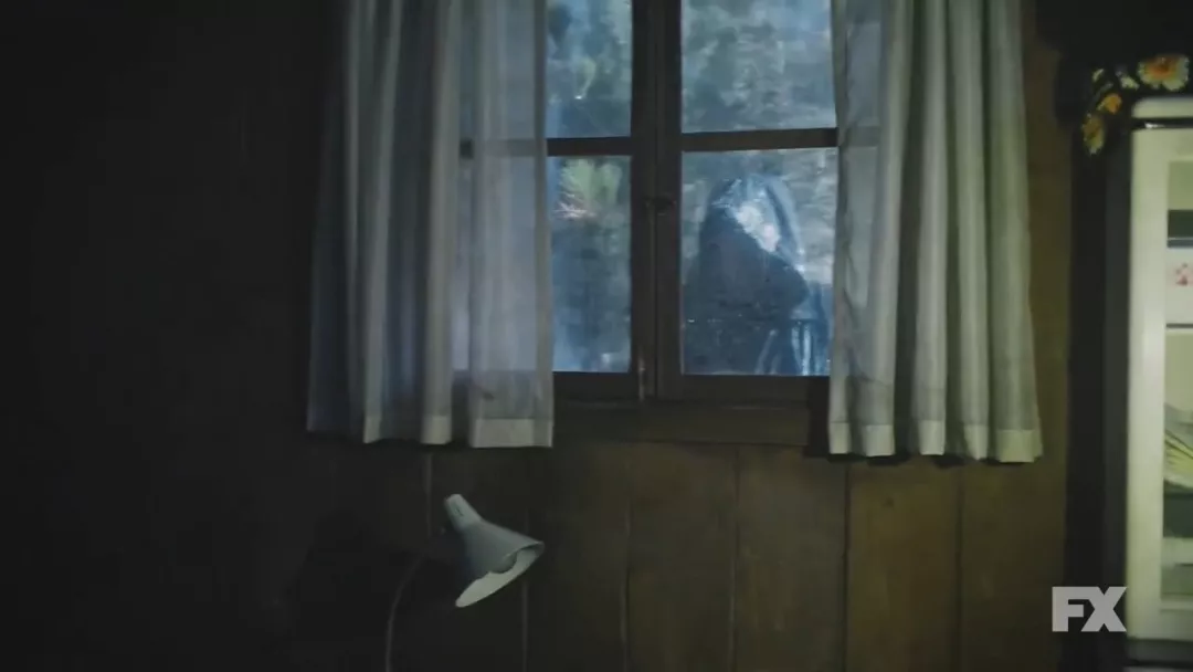 叮当|恐怖神剧回归，一集就  高潮