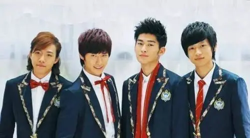 魏晨|恭喜结婚！嫁了13年初恋，大半个娱乐圈来祝福…