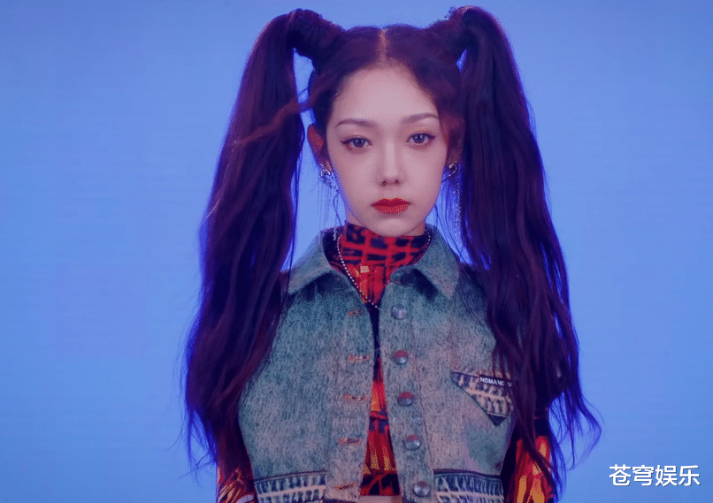 双马尾|硬糖少女《双马尾》舞蹈版造型，妹妹们都扎双马尾，只有1人例外