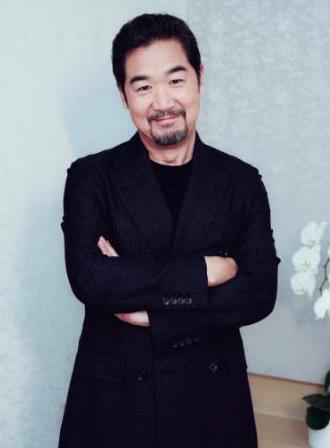 张国立|1972年，张国立与尸体同睡4晚，头发一夜掉光，至今不敢回忆