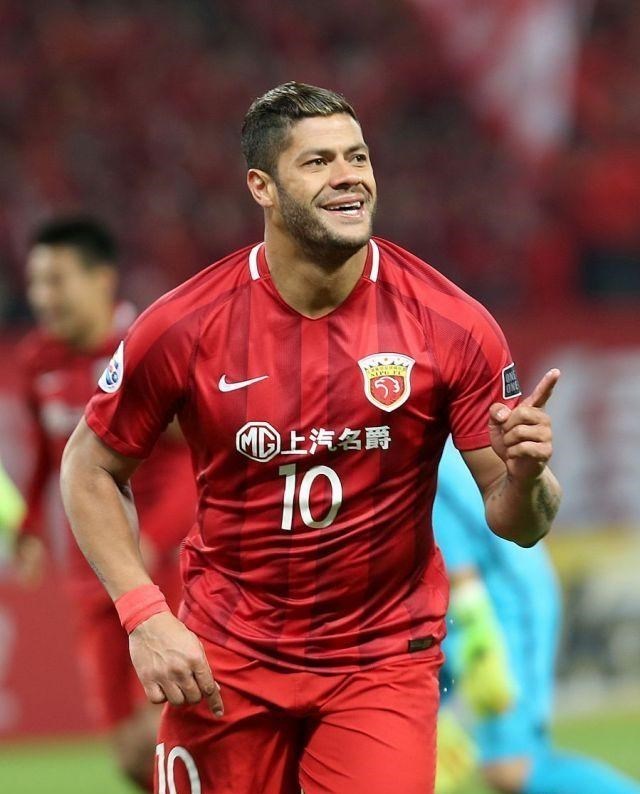 上海上港|上港最成功的五大引援：三人曾效力恒大，两大巨星换一座冠军