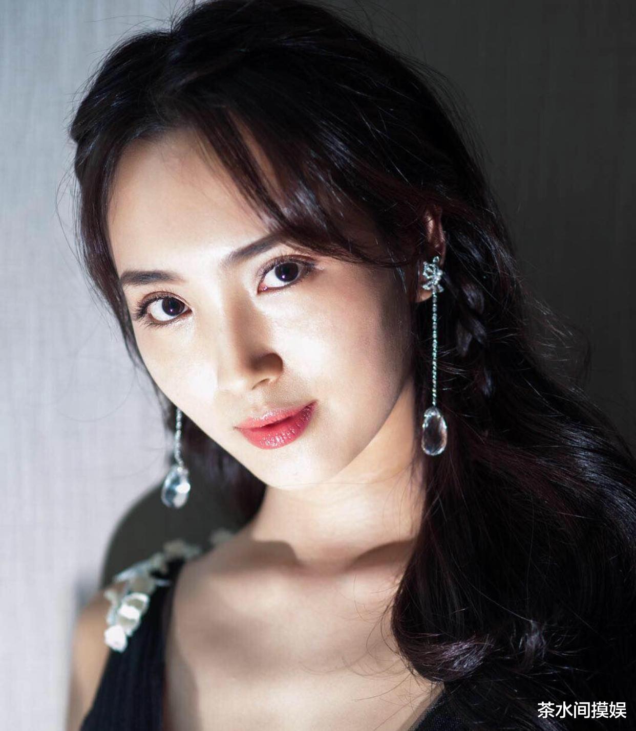 电影|人前是巨星，人后是玩物？这些明星早就翻身成资本大佬了