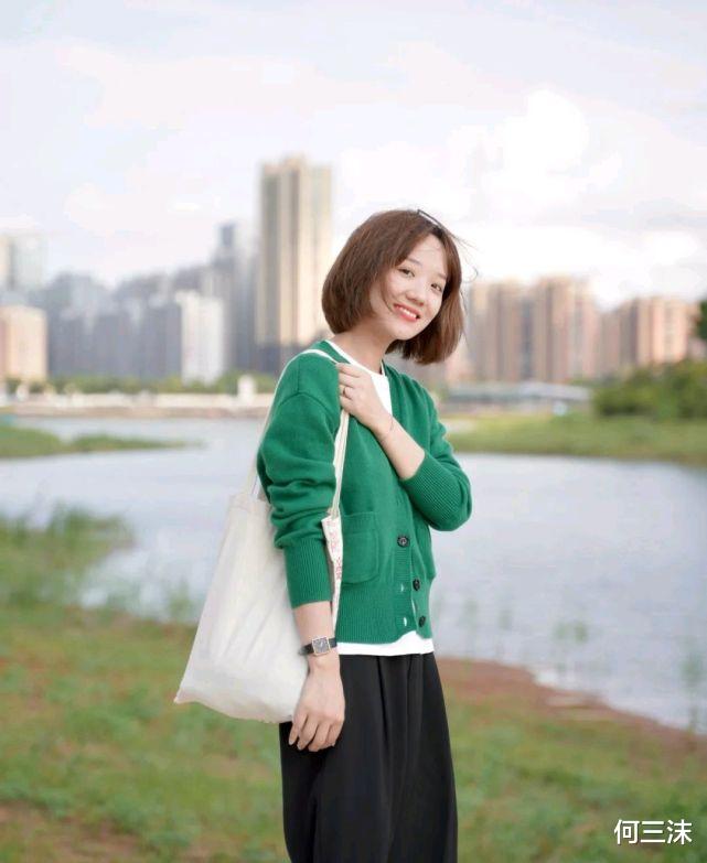 何三沫|成熟女人所穿的服装可以很简单，但一定要优雅，才会很有女人味