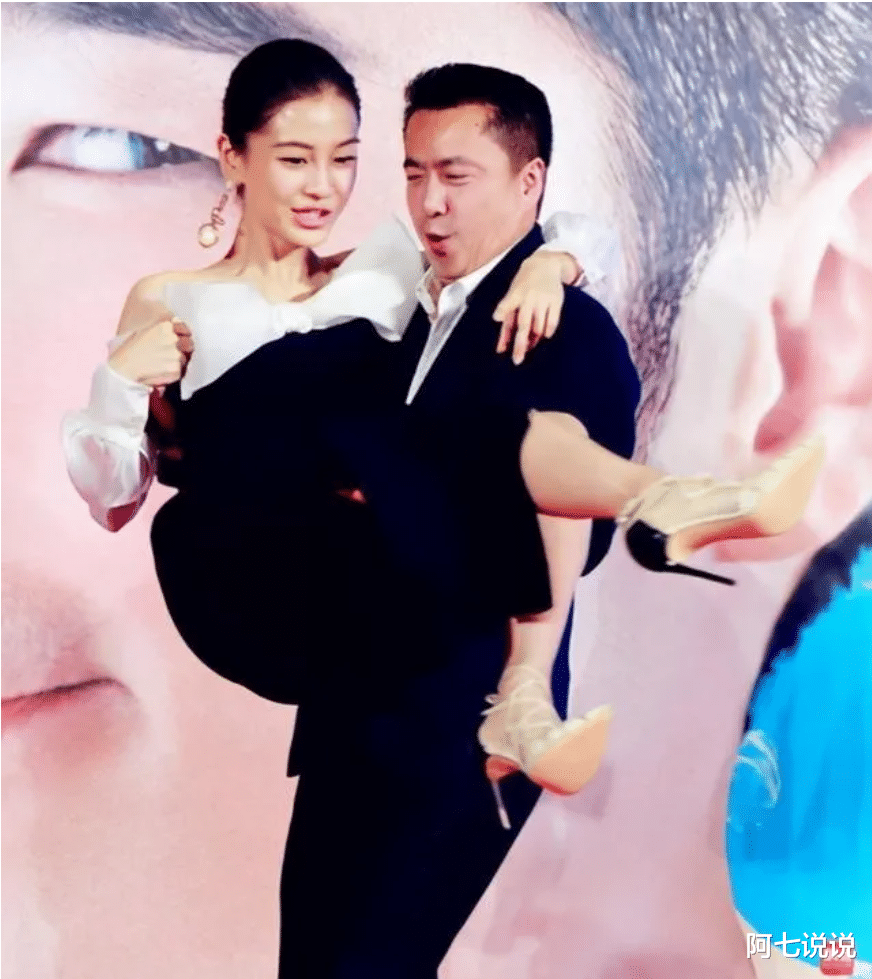 黄诗棋|华谊王氏兄弟的娱乐圈幻灭史，曾经有多风光，现在就有多落魄