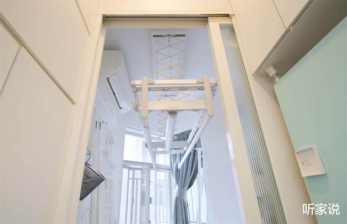 香港80后夫妻买下45㎡小家，搭起地台将两室变三室，网友：真的服