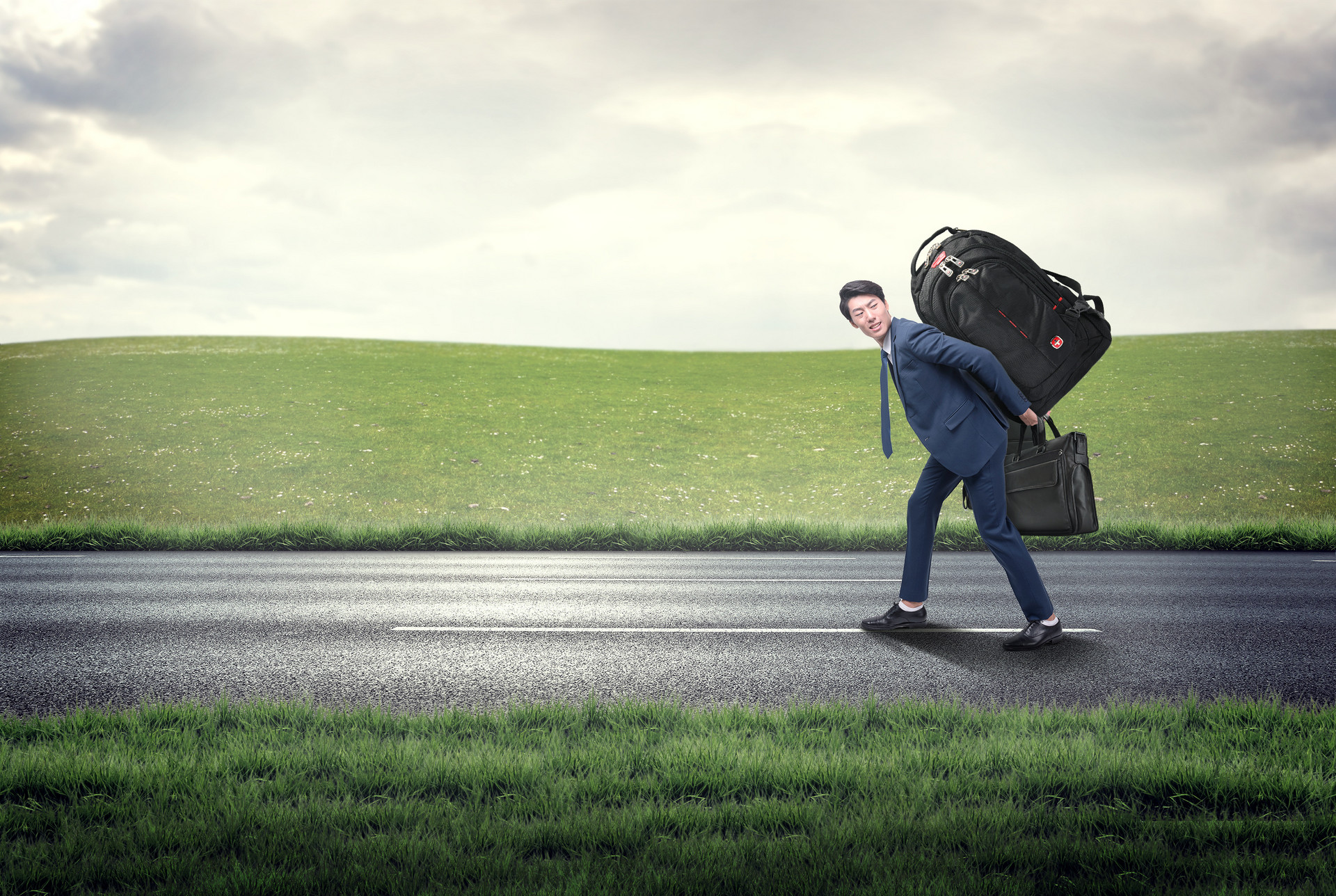 |与其讨好别人,不如提升自己:成熟职场人,都尽力避开这5条大忌