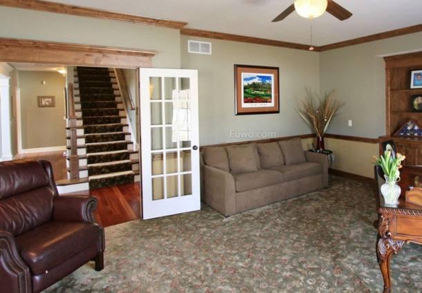 越来越多人家里都不铺瓷砖了,这样装太聪明了,懊恼知道晚了