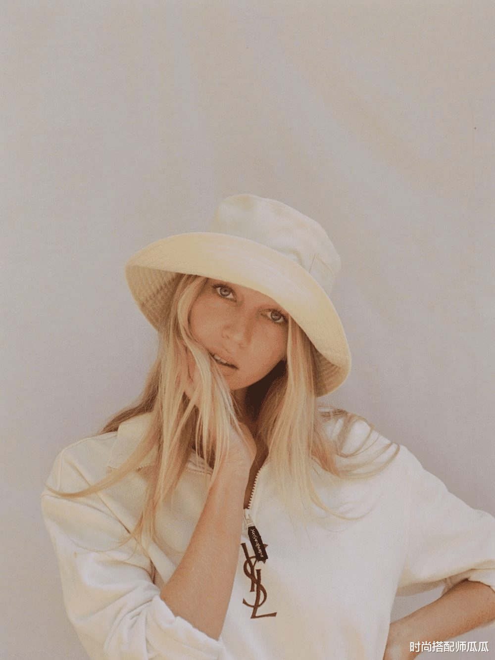 发型|40女人尽量少留长发、烫小卷，今年这3种发型正火，减龄特洋气