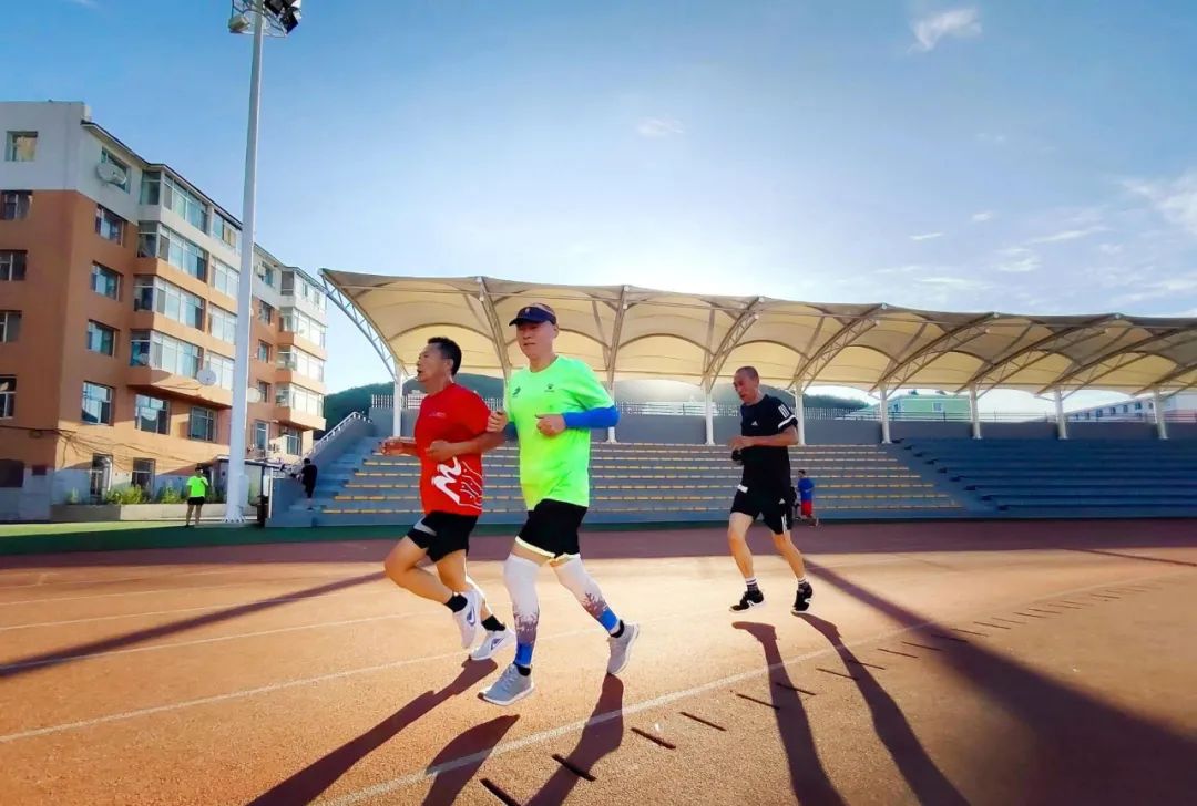 痛经|若想呵护心脏健康，晨起后做好这2件事或有帮助，让心脏越来越好