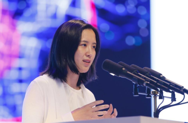 胡玮炜|80后美女总裁, 将烂摊子27亿卖给美团, 套现15亿及时抽身