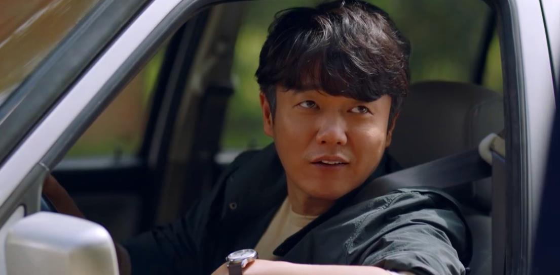 鞠婧祎|谁是凶手:冷小兵与周院长之间的友谊,本身就值得我们怀疑