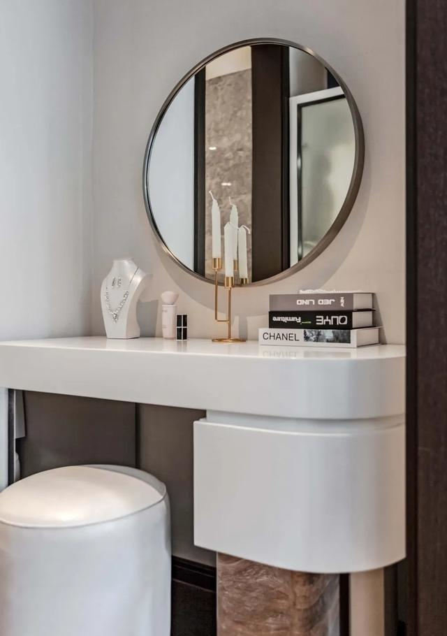 |看了这个185㎡家后，我暗暗决定，以后买房也要这样装，干净有气质