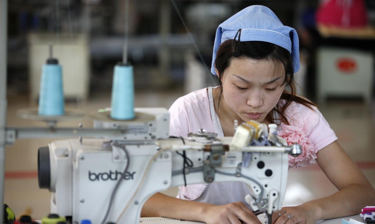 徐丰溪|嫁给智障老公只为钱,出轨邻居情人只为性