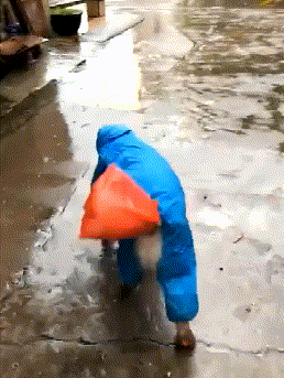 书尽心生|神回复:如果给你200块钱,就因为你长得太丑,你会接受这钱吗?