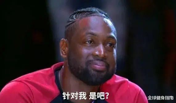 健身|知名网红街头脱衣引女粉舔腹肌？！网友：我的天，这都没被和谐？