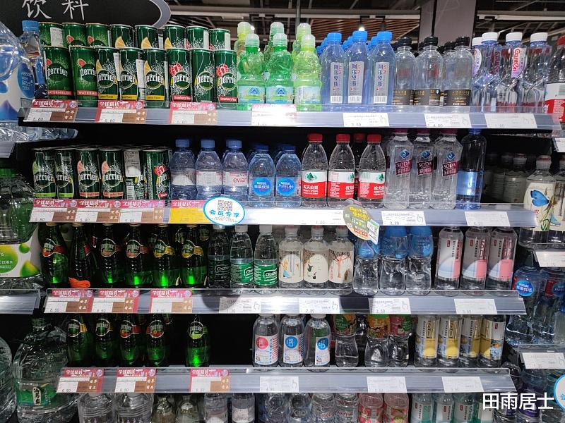 同样是饮用水,价格更贵的矿泉水真的优于纯净水吗,带你知道