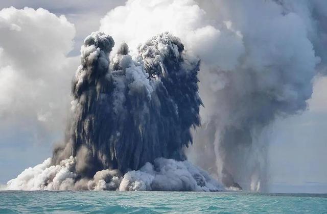 马里亚纳海沟 马里亚纳海沟“吞噬”海水！每年数亿吨，为何海平面却没有下降？