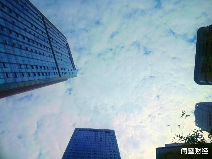 地产股|地产股开门红！房企们依然不易，2022还债大年？