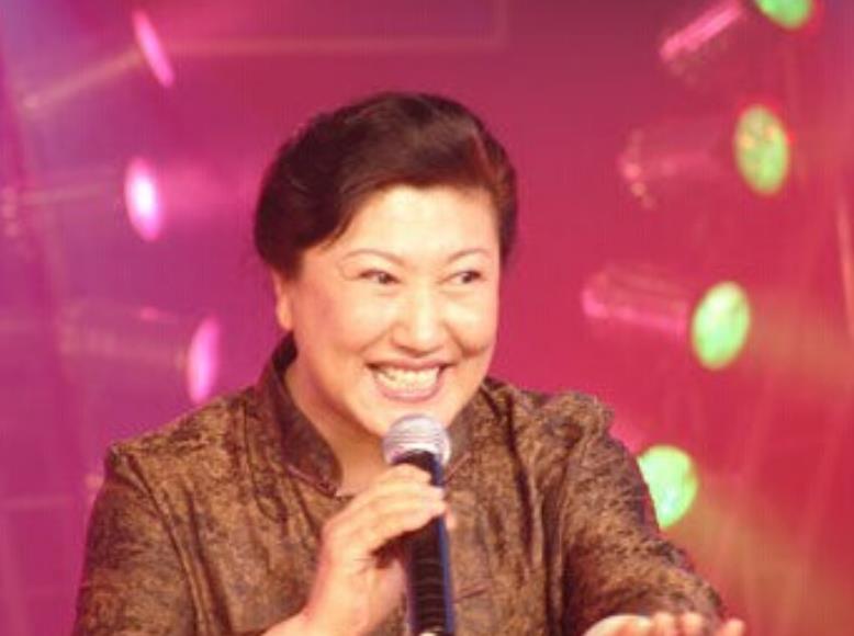 何庆魁|一级演员何树成:与父亲同居12年的女人去世后,亲妈让他披麻戴孝