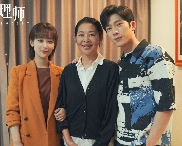 女心理师|《女心理师》，这可比近期那些没营养的烂俗剧强太多了！