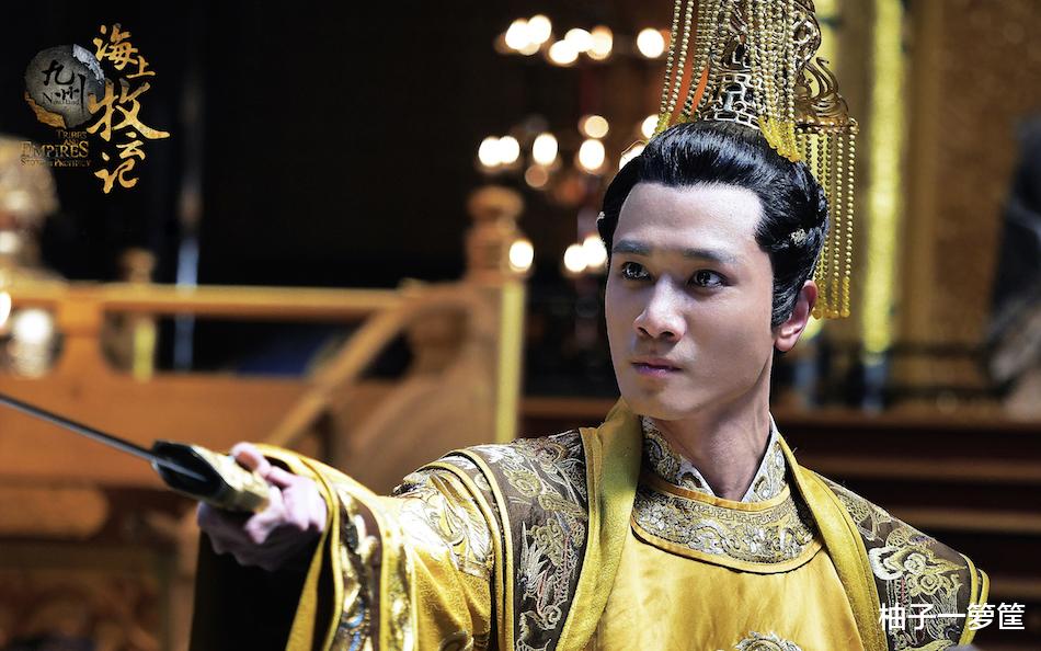 彭冠英|彭冠英的正确打开方式，不要在婆婆妈妈剧里打转了！