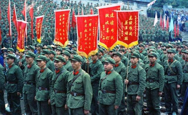 豆瓣|5部高评分自卫反击战的电影，40年之后再看，每一部都让人泪目！
