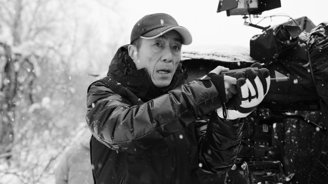 张艺谋|张艺谋和冯小刚的关系有多差？只因冯小刚当年的一句话