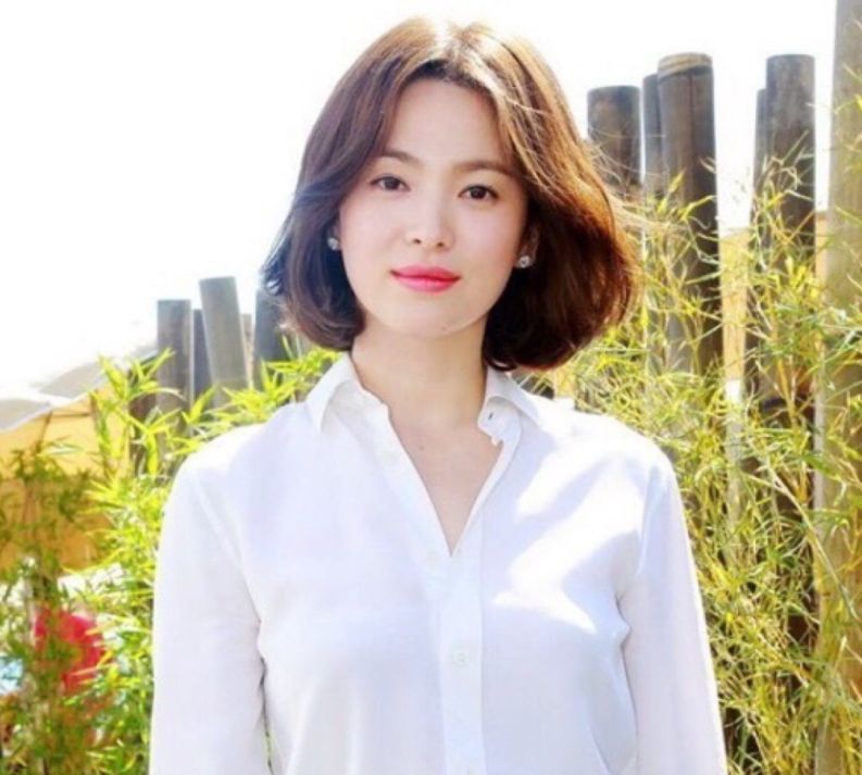 短发 女人过了50岁放弃长发吧，留短发会更适合你，主要因为这3个原因