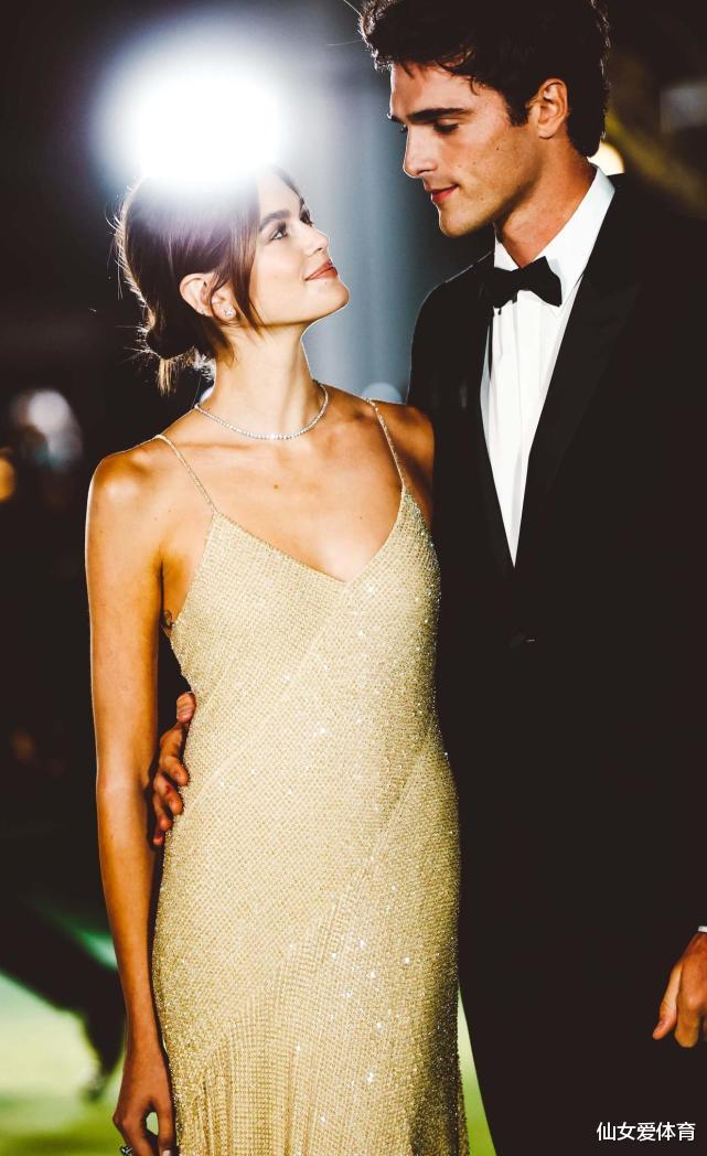 好莱坞|分手超模、秒恋星二代网红？好莱坞97年鲜肉遭群嘲：靠女人上位