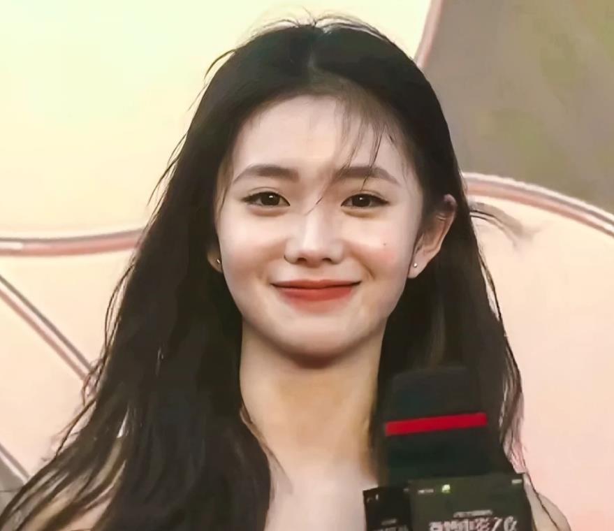 王一博|长春电影节将开幕，网传王一博要任接力大使，看到搭档，又是她！