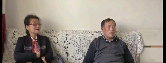 蔡小贩|7旬抠搜老汉相亲想住女方家,嫌弃女方年龄大被怼老牛吃嫩草