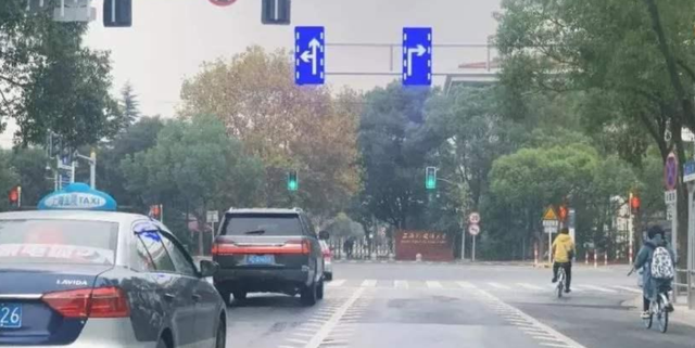 轿车|如果你连“锯齿车道”都不认识,还是先别开车,建议你学习一下