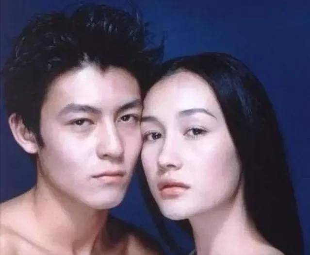 2000年，Maggie Q 與男友吳彥祖吻別後，轉身來到瞭陳冠希的車裡-圖3