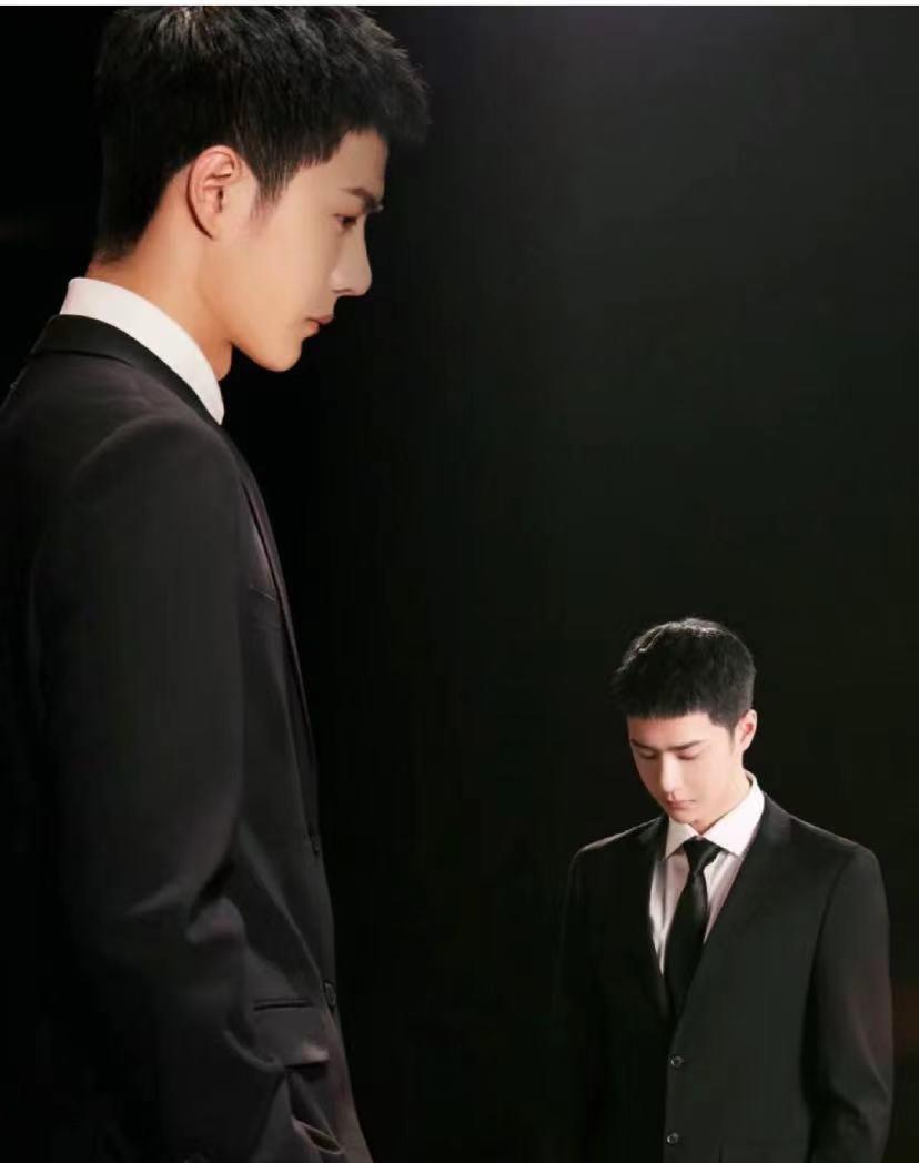 李湘|王一博发型挑战没得怕，长发寸头之间任意切换，太哇塞了