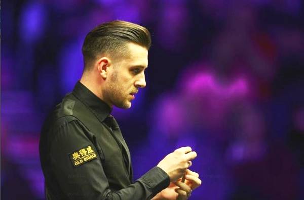 奥沙利文|奥沙利文才是最伟大的斯诺克球员！塞尔比：任何人都没法在他身上占据优势！