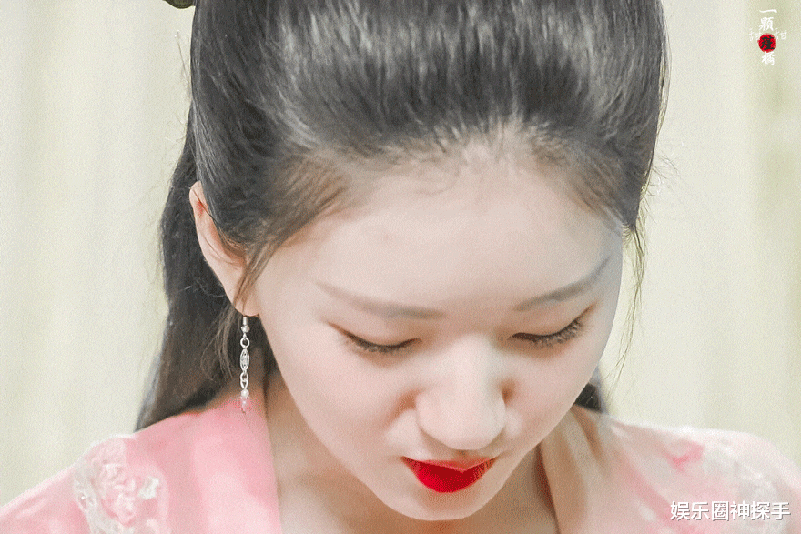 女心理师|赵露思压番“百亿票房男主”，这合理吗？