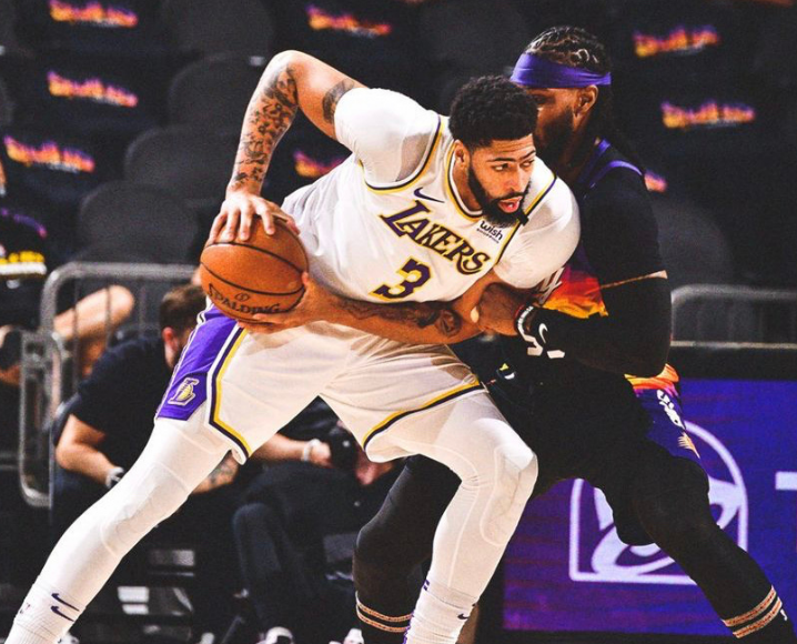 湖人隊|西部徹底亂套，2天4場大爆冷，前4可能集體出局！東部球隊太穩(wěn)，有冠軍相