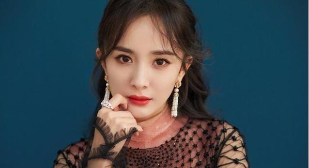 杨幂|“嘉行四子”中三位已成功走红，唯独他不温不火，杨幂都带不动