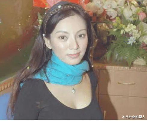 李云迪|女星三次获世界选美冠军，因性感背负骂名，因嘲讽李云迪“翻红”