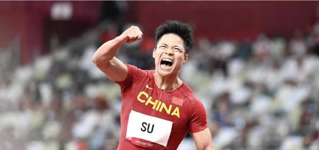 长脖子爸比说|“中国飞人”苏炳添：因表哥爱上跑步，用自律和坚持创造辉煌