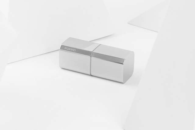 三星galaxy s21 fe|华为“口红耳机”评测：无论是自用还是送礼都是最佳选择