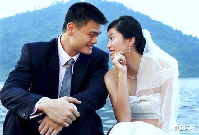 姚明|嫁给身高2米26，体重达400斤的巨人姚明是什么感觉，并不轻松