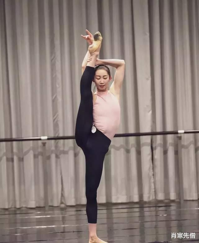 90后|我，90后舞蹈演员，学舞蹈16年，花光家里90万积蓄，如今月薪八千