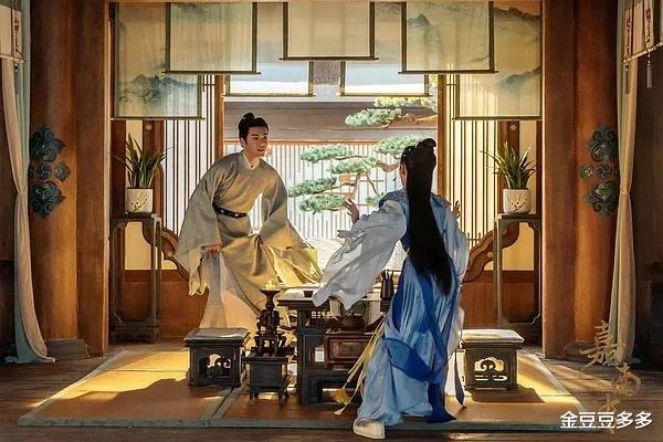 李谦|《嘉南传》男女主开启撒糖模式，富豪董珊瑚或许即将遇真爱，美满