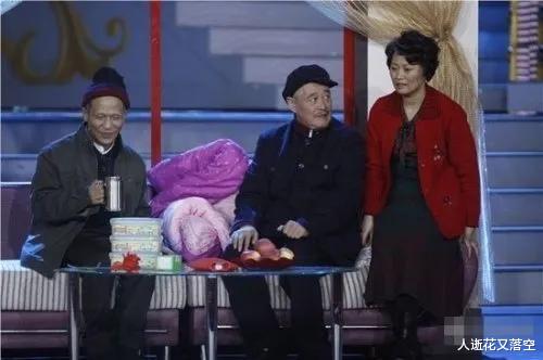 赵本山|赵本山把徒弟老婆抢来演老伴，为弥补徒弟让他自己挑选搭档